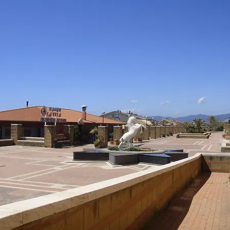 Aparthotel Mediterraneo