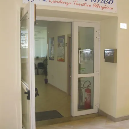 Mediterraneo Apartmanhotel