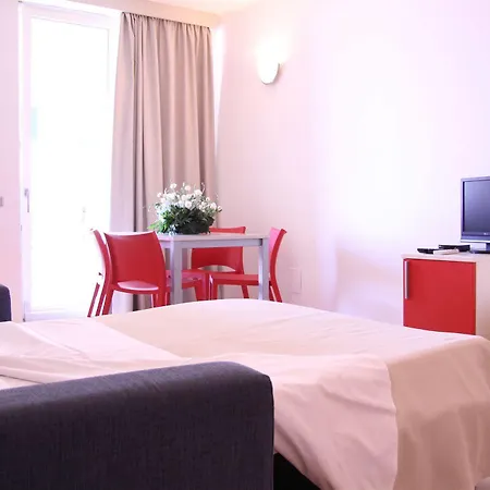 Mediterraneo Apartmanhotel